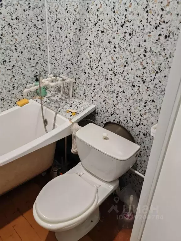 Комната Кемеровская область, Кемерово ул. Сибиряков-Гвардейцев, 21 ... - Фото 2