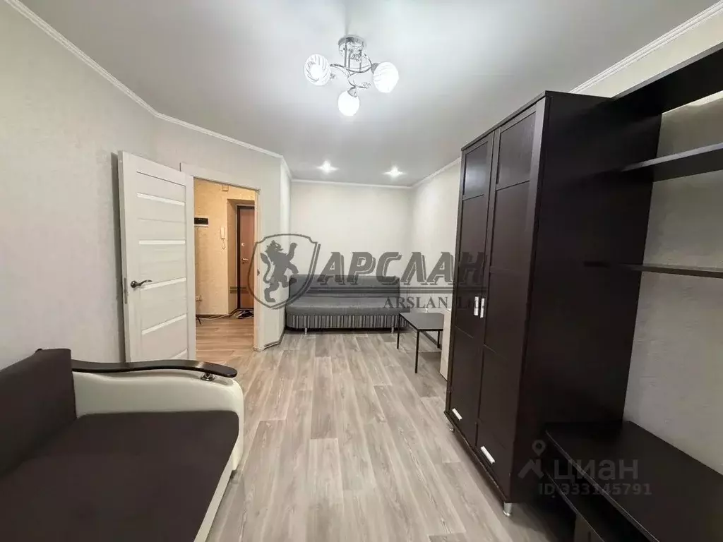 1-к кв. Татарстан, Казань ул. Азата Аббасова, 12 (35.0 м) - Фото 1
