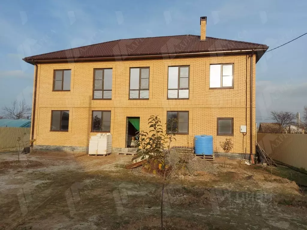 Дом в Астраханская область, Приволжский район, с. Осыпной Бугор ул. ... - Фото 2