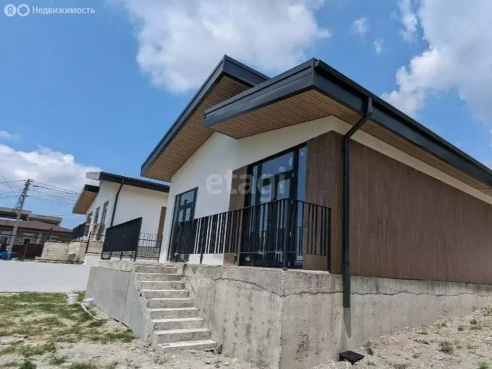 Дом в село Красная Воля, Пещерная улица (184.2 м) - Фото 1