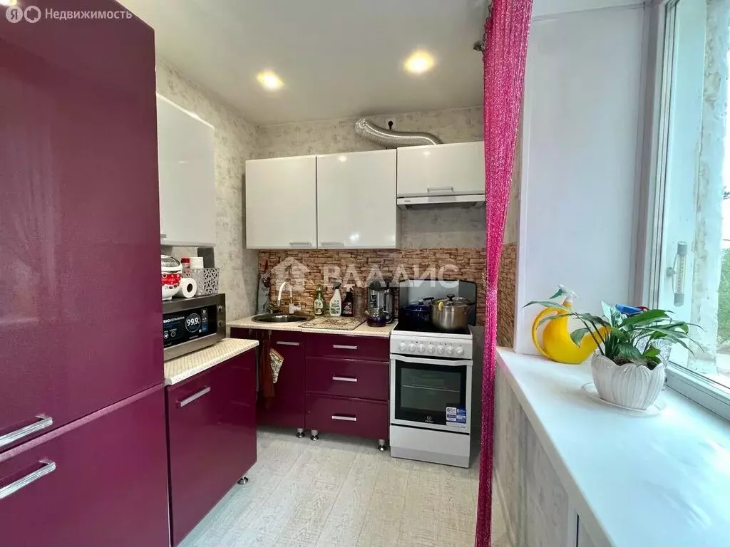 3-комнатная квартира: Чита, микрорайон Геофизический, 6 (68.5 м) - Фото 1