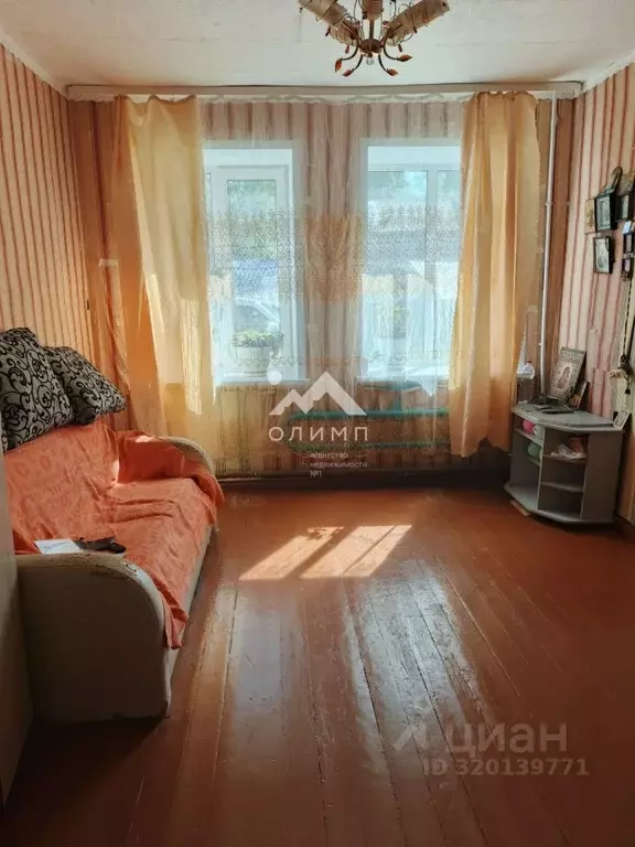 2-к кв. Вологодская область, Сокол ул. Каляева, 9 (46.6 м) - Фото 0
