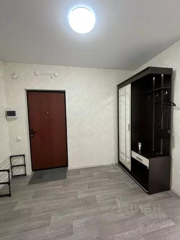 1-к кв. Оренбургская область, Оренбург Уральская ул., 2/15 (46.0 м) - Фото 2