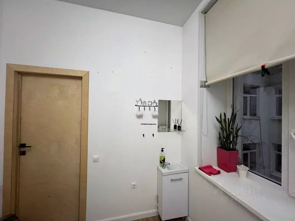 Помещение свободного назначения в Санкт-Петербург 16-я Васильевского ... - Фото 2