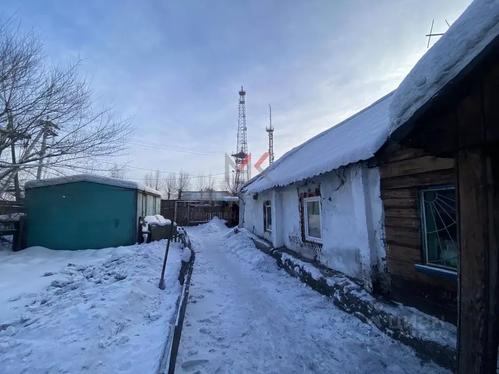 Дом в Тыва, Кызыл Горная ул. (30 м) - Фото 1