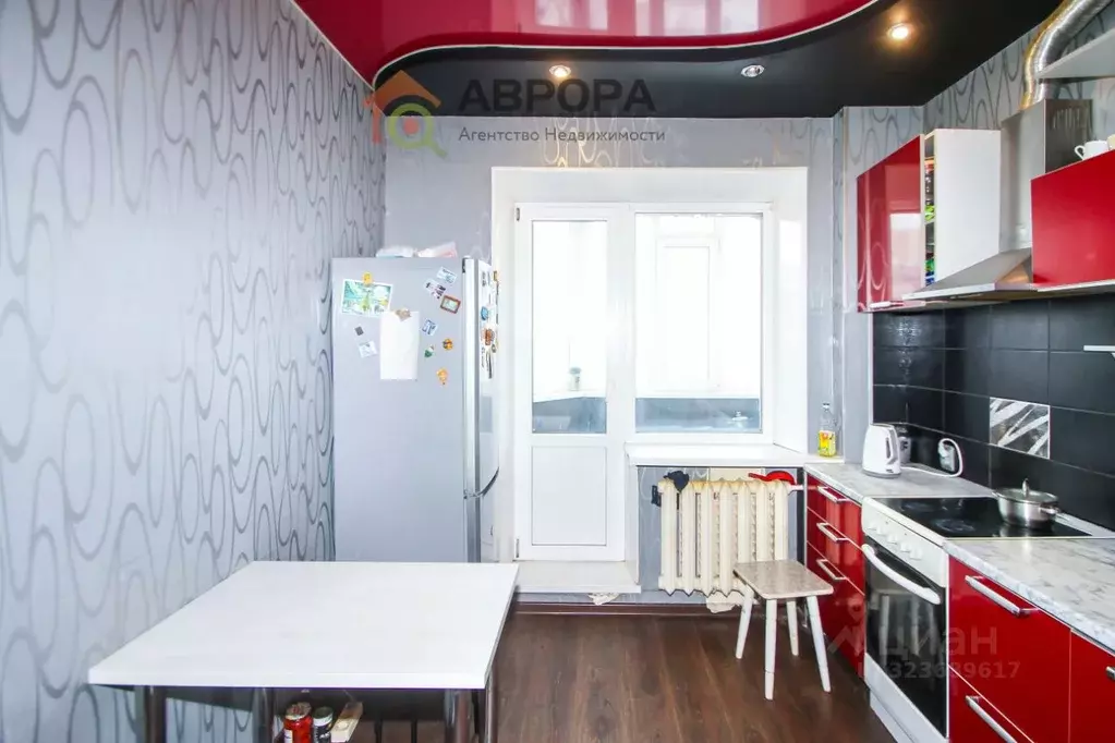 4-к кв. Ханты-Мансийский АО, Сургут ул. Федорова, 69 (92.9 м) - Фото 1