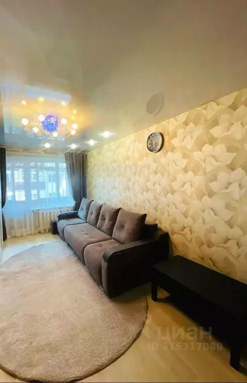 1-к кв. Алтай, Горно-Алтайск Гранитный пер., 3 (30.3 м) - Фото 1