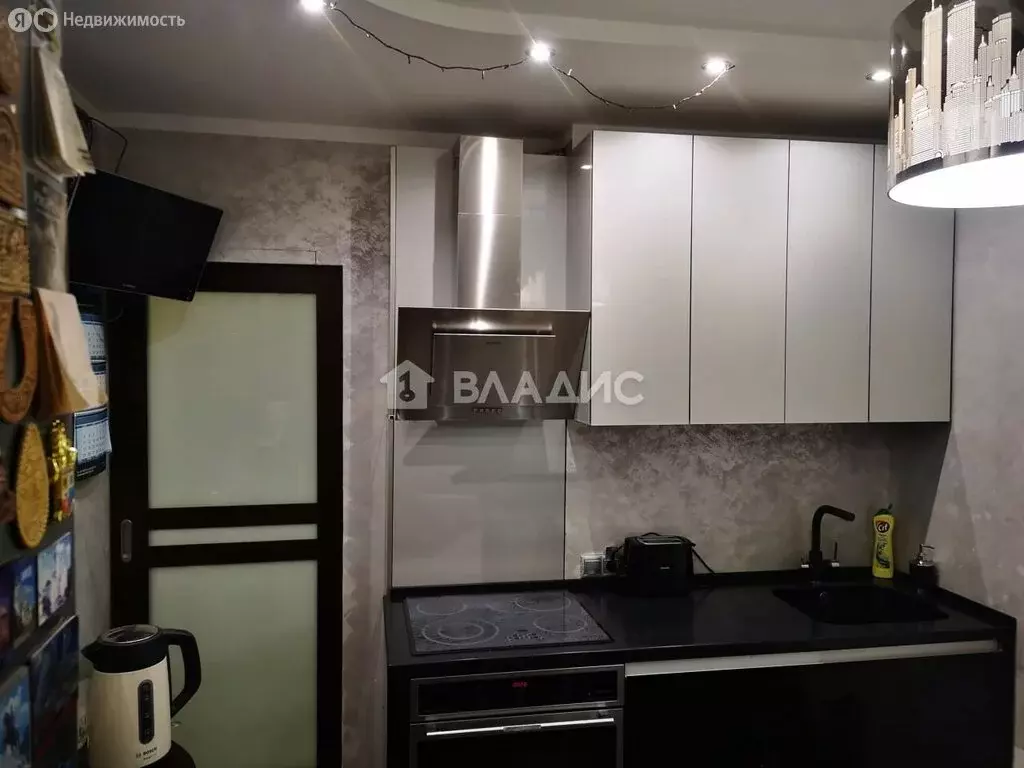 3-комнатная квартира: Мытищи, Юбилейная улица, 40к2 (65 м) - Фото 1