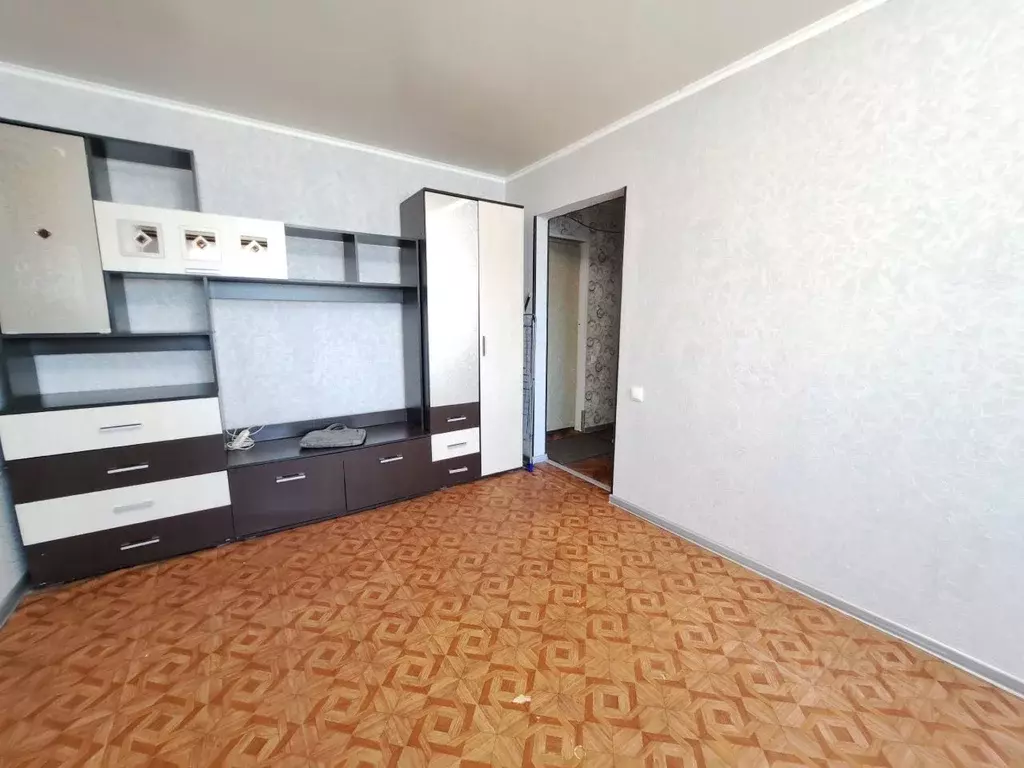 1-к кв. Омская область, Омск ул. 3-я Молодежная, 77 (30.0 м) - Фото 1