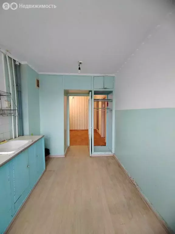 2-комнатная квартира: Якутск, улица Дзержинского, 8/2 (48.4 м) - Фото 0
