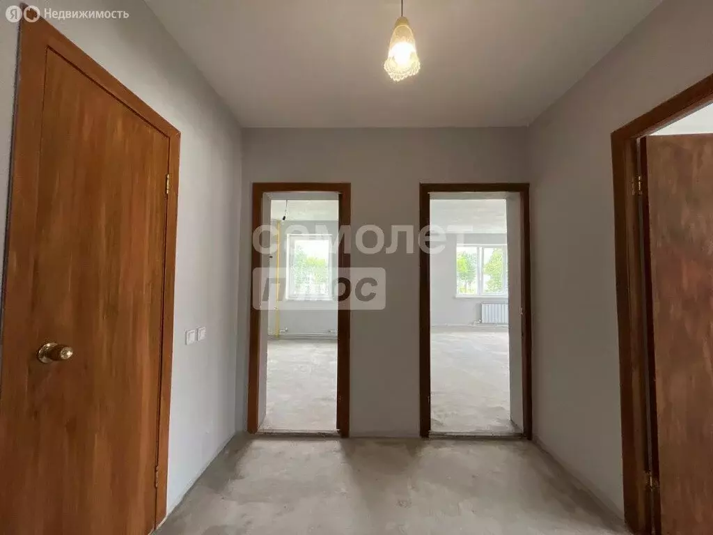 2-комнатная квартира: посёлок Кедровое, улица Пушкина, 6А (73.7 м) - Фото 1