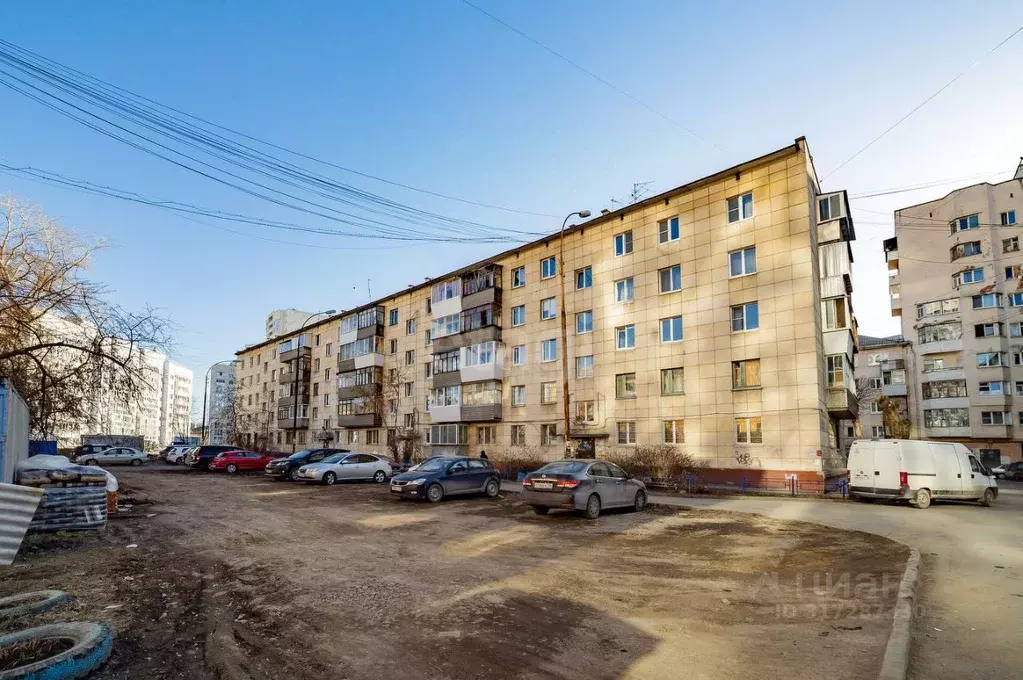3-к кв. Свердловская область, Екатеринбург пер. Переходный, 2А (59.1 ... - Фото 1