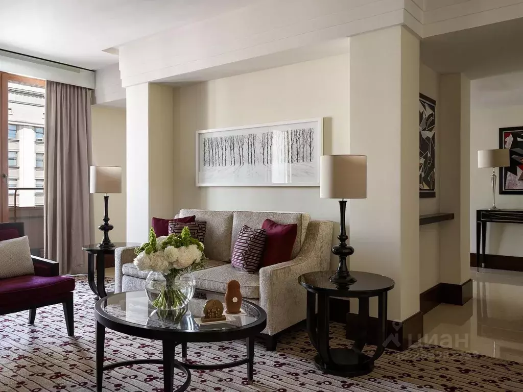 Комната Москва ул. Охотный Ряд, 2 (63.0 м) - Фото 1