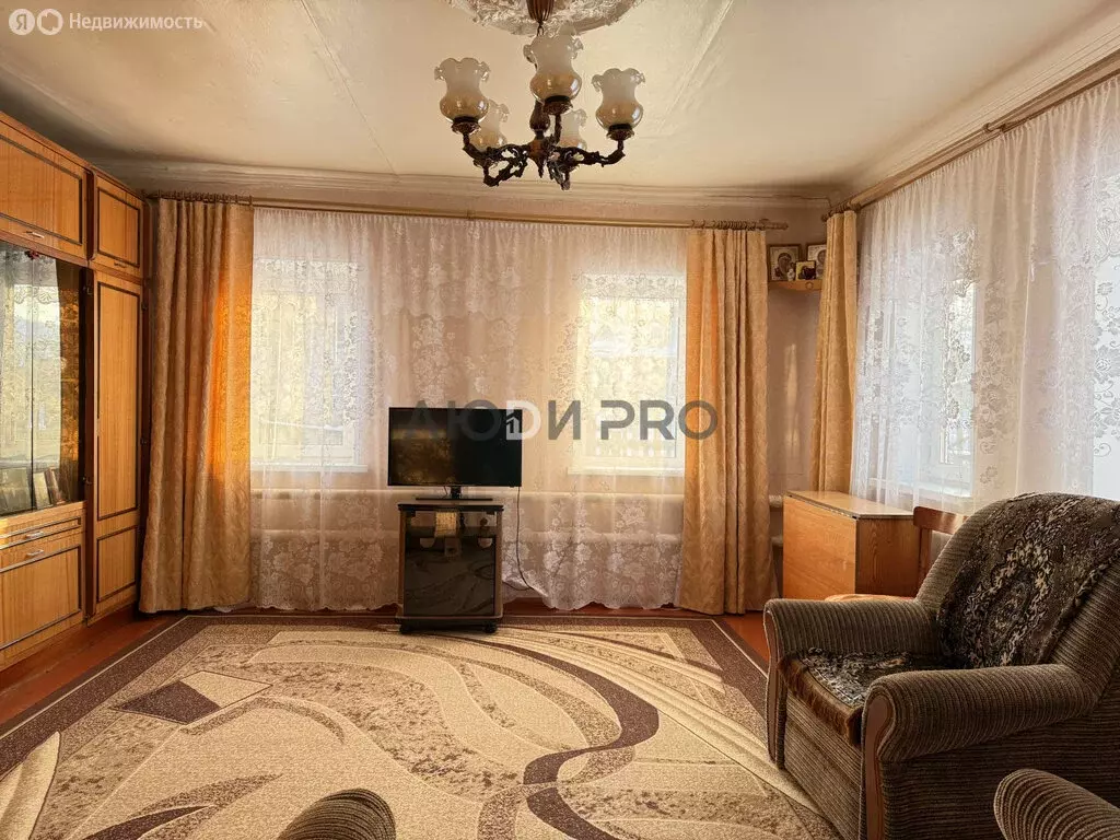 Дом в Энгельс, Новобазарная улица, 65 (86 м) - Фото 1