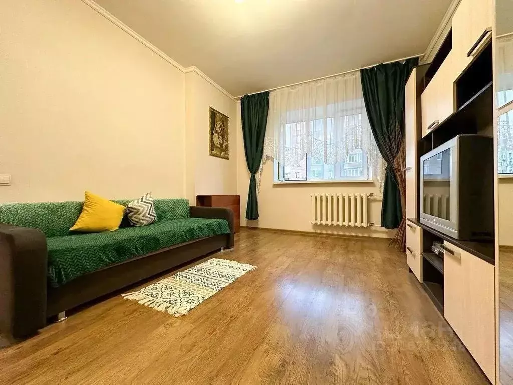 2-к кв. Татарстан, Казань ул. Адоратского, 1а (52.0 м) - Фото 1