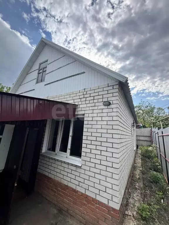 Дом в Белгородская область, Валуйки Полевая ул., 3 (45 м) - Фото 1