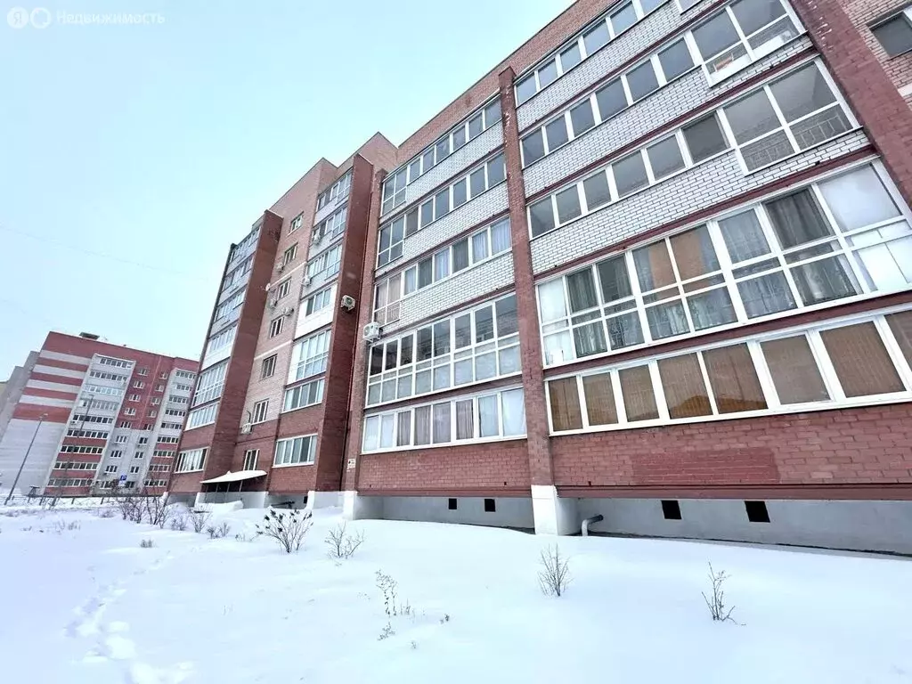 1-комнатная квартира: Тюмень, бульвар Бориса Щербины, 13 (37.5 м) - Фото 2