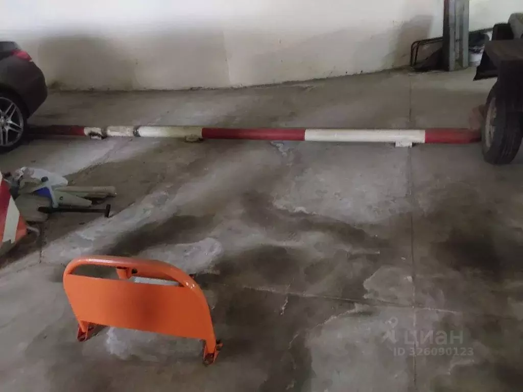 Гараж в Москва ул. Дыбенко, 38к1 (13 м) - Фото 2