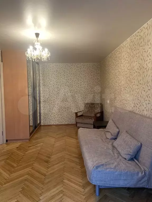 1-к. квартира, 32 м, 4/5 эт. - Фото 1