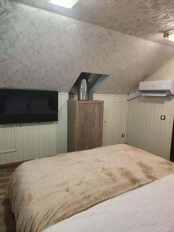 Дом в Сахалинская область, Южно-Сахалинск Героическая ул., 20 (100 м) - Фото 1