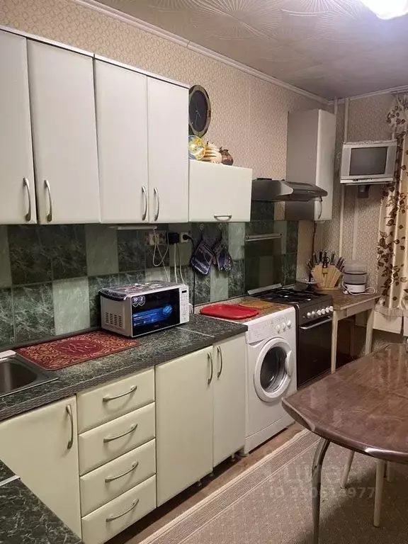 3-к кв. Кировская область, Киров Гирсовский пер., 38 (66.2 м) - Фото 1