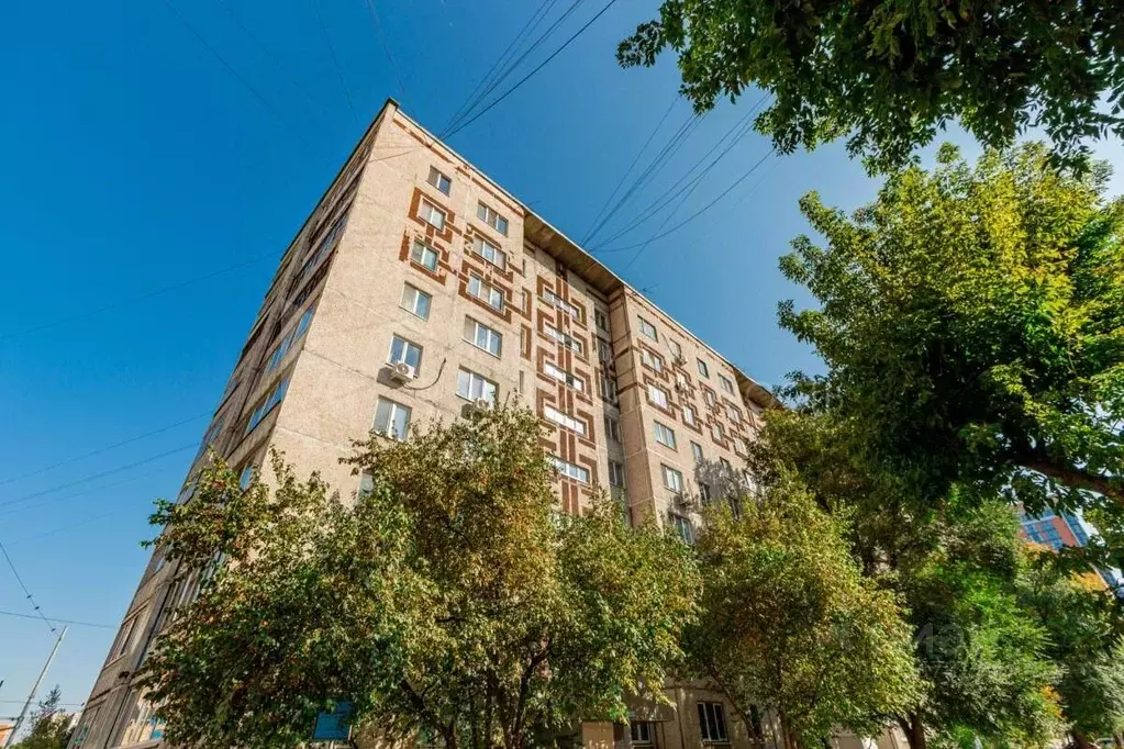 2-к кв. Тюменская область, Тюмень ул. Осипенко, 84 (50.0 м) - Фото 1