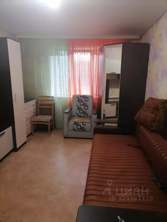 Комната Курская область, Курск ул. 50 лет Октября, 167к3 (18.0 м) - Фото 2