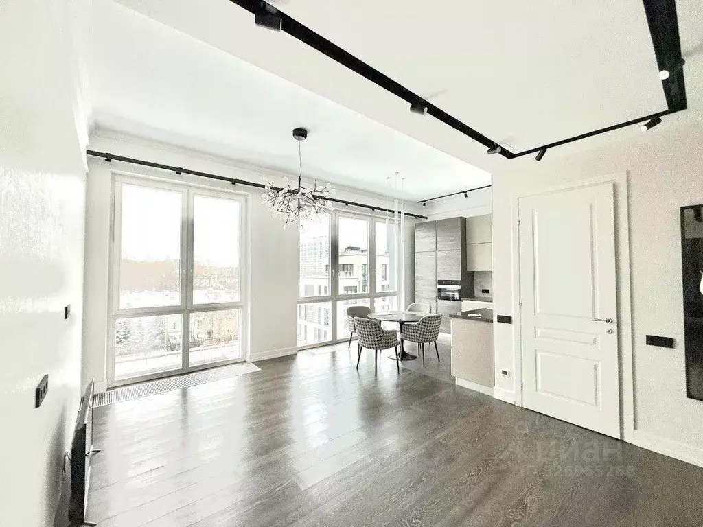 2-к кв. Санкт-Петербург Нижне-Каменская ул., 7к1 (82.0 м) - Фото 2