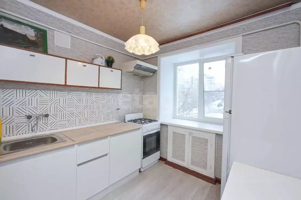 2-к кв. Хабаровский край, Хабаровск Уссурийский бул., 4 (49.0 м) - Фото 1