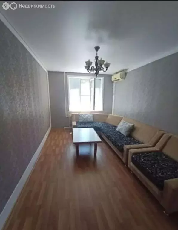 2-комнатная квартира: Махачкала, улица Абдуллы Гаджиева, 32 (40 м) - Фото 1
