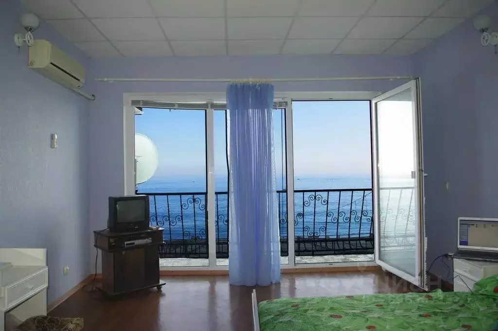 Комната Крым, Алушта муниципальный округ, с. Приветное ул. Парниковая, ... - Фото 1