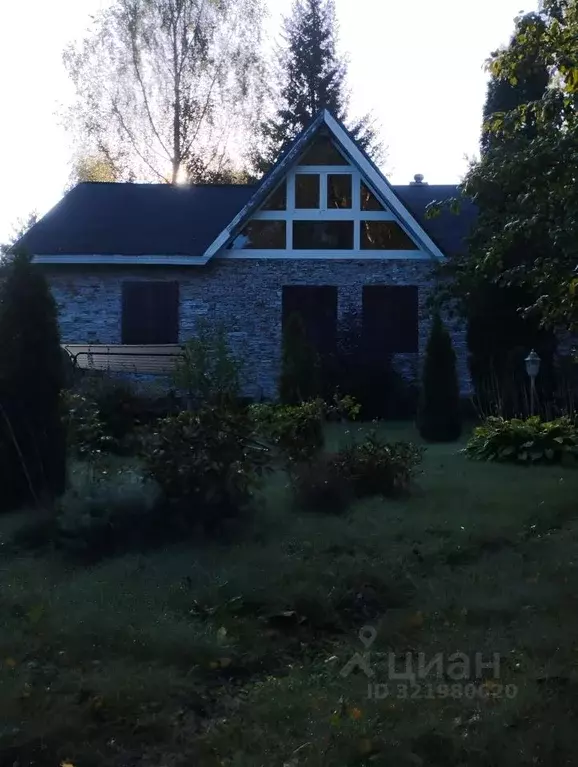 Дом в Тверская область, Кимрский муниципальный округ, д. Головино ... - Фото 1