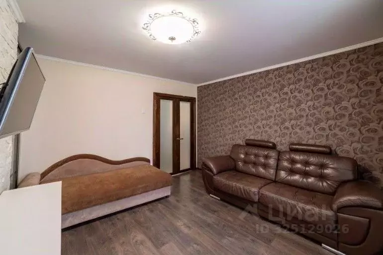 3-к кв. Тульская область, Тула ул. Кирова, 25 (66.0 м) - Фото 2