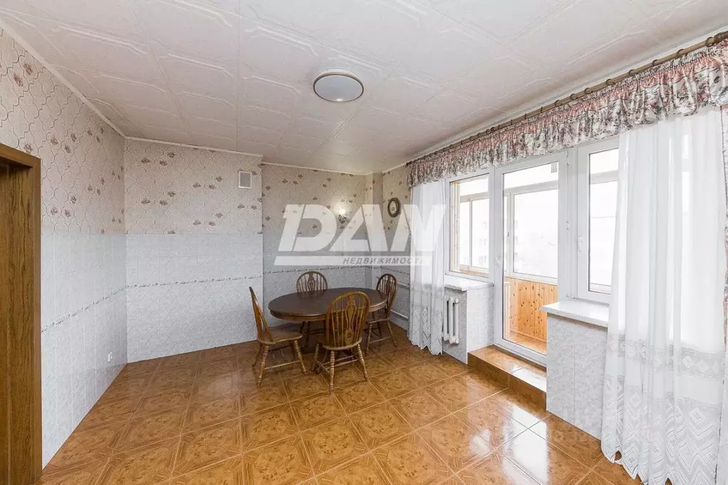 4-к кв. Челябинская область, Челябинск ул. Энгельса, 44В (169.0 м) - Фото 1
