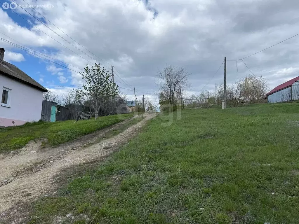 Участок в Саратовская область, Вольск (6 м) - Фото 1