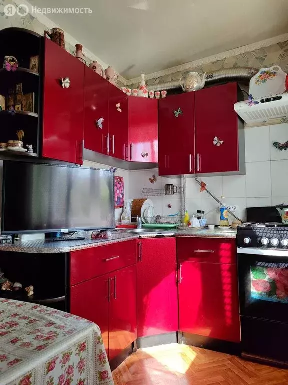 3-комнатная квартира: Чапаевск, Силикатная улица, 9А (59.3 м) - Фото 1