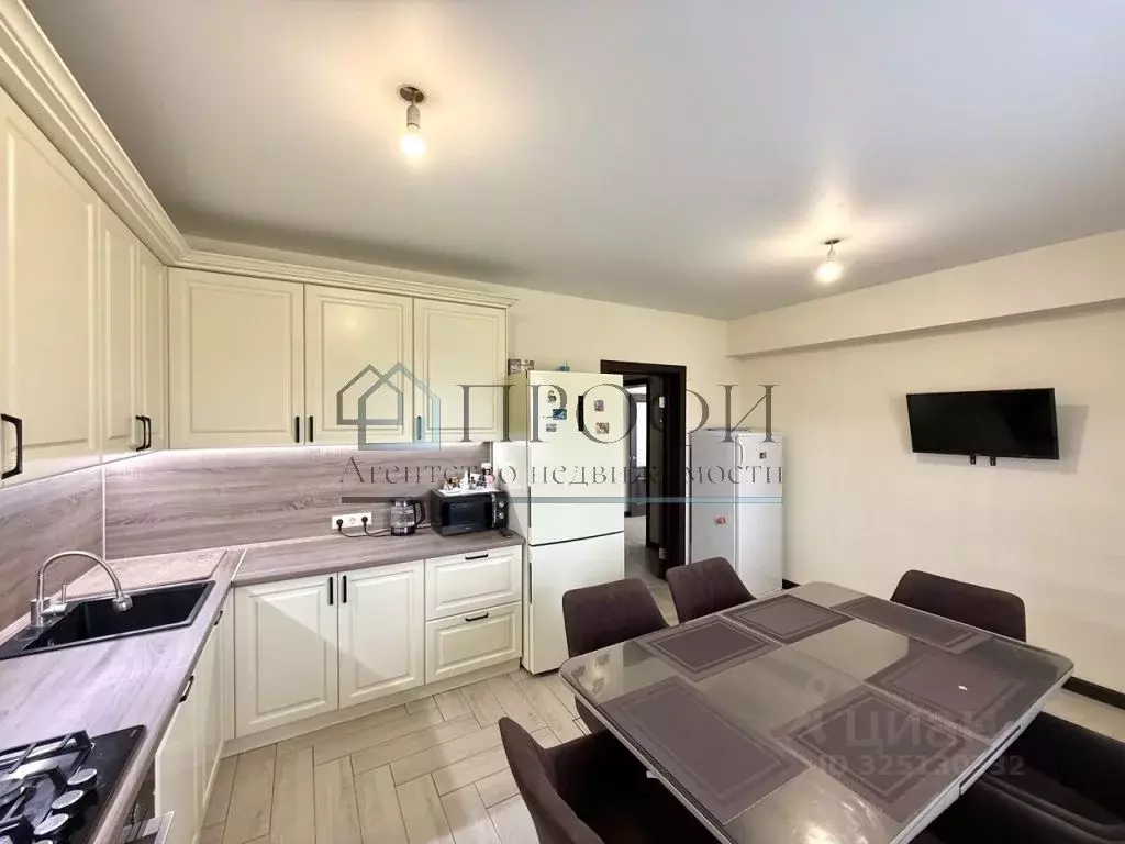 Дом в Белгородская область, Поселок Чернянка городское поселение, ... - Фото 2