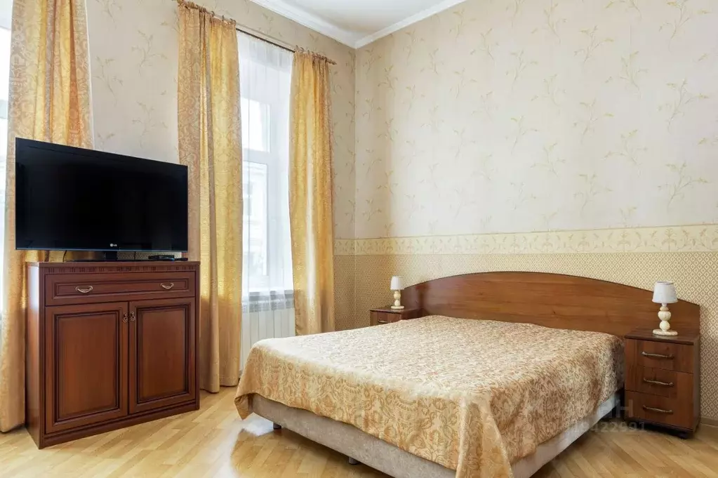 2-к кв. Ставропольский край, Кисловодск Красноармейская ул., 11 (60.0 ... - Фото 1