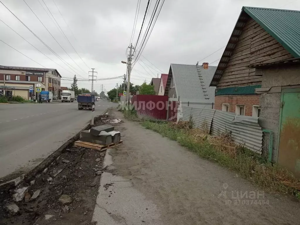 Дом в Новосибирская область, Новосибирск Большая ул. (62 м) - Фото 0