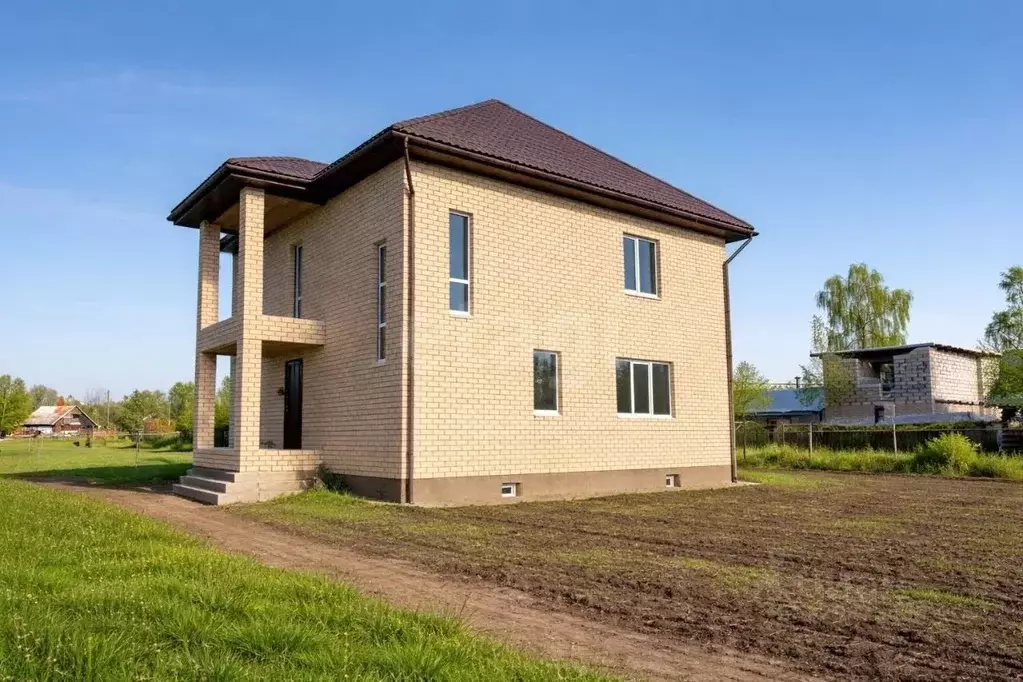 Дом в Смоленская область, Смоленск ул. Серебряная Гора, 26 (256 м) - Фото 1