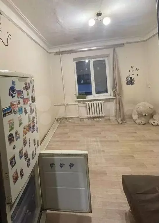Комната 14 м в 3-к., 2/2 эт. - Фото 0