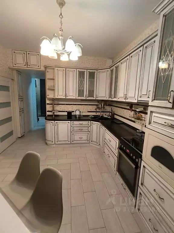 2-к кв. Московская область, Балашиха Гагарина мкр, 29 (70.0 м) - Фото 0