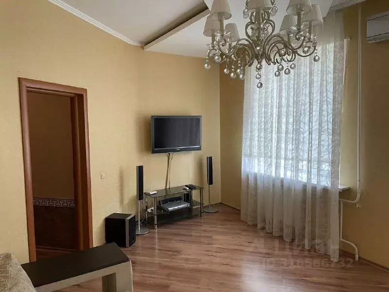 3-к кв. Белгородская область, Белгород ул. Победы, 118 (103.0 м) - Фото 1
