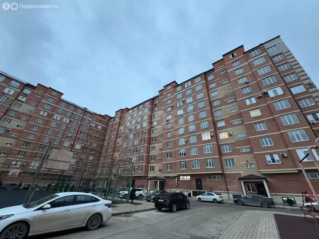 1-комнатная квартира: Каспийск, улица Камиля Гасанова, 2 (45 м) - Фото 1