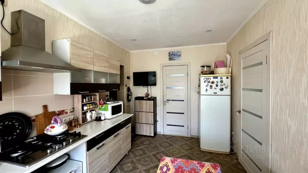 Дом в Крым, Симферопольский район, Перовское с/пос, с. Партизанское ... - Фото 2