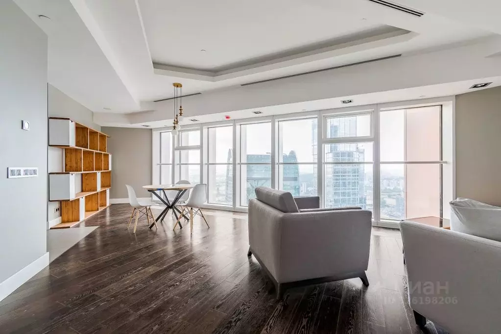 2-к кв. Москва 1-й Красногвардейский проезд, 15 (82.0 м) - Фото 1