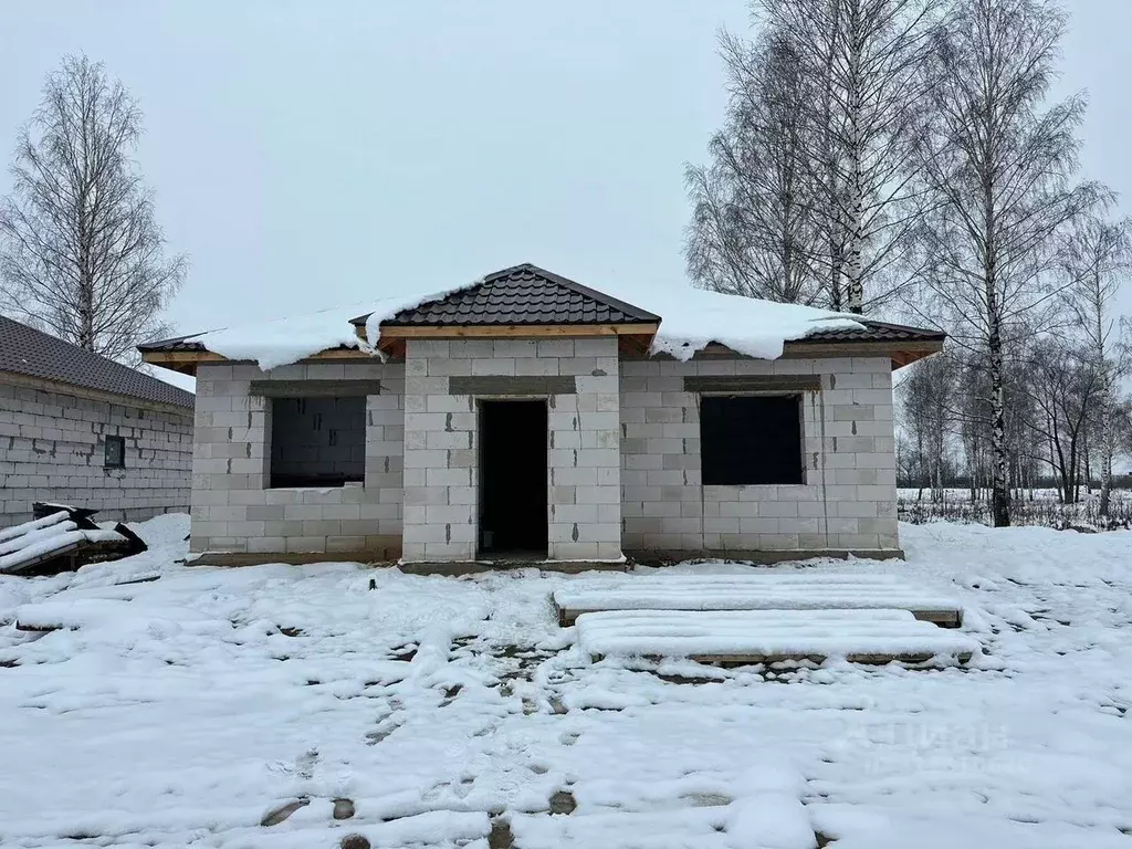 Дом в Тверская область, Калининский муниципальный округ, д. Кривцово  ... - Фото 0