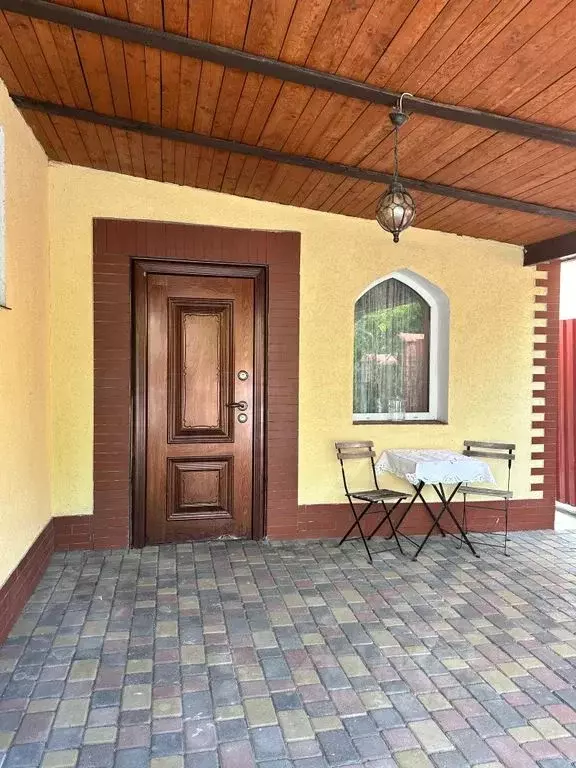 2-к кв. Калининградская область, Калининград ул. Радищева, 94 (88.0 м) - Фото 0