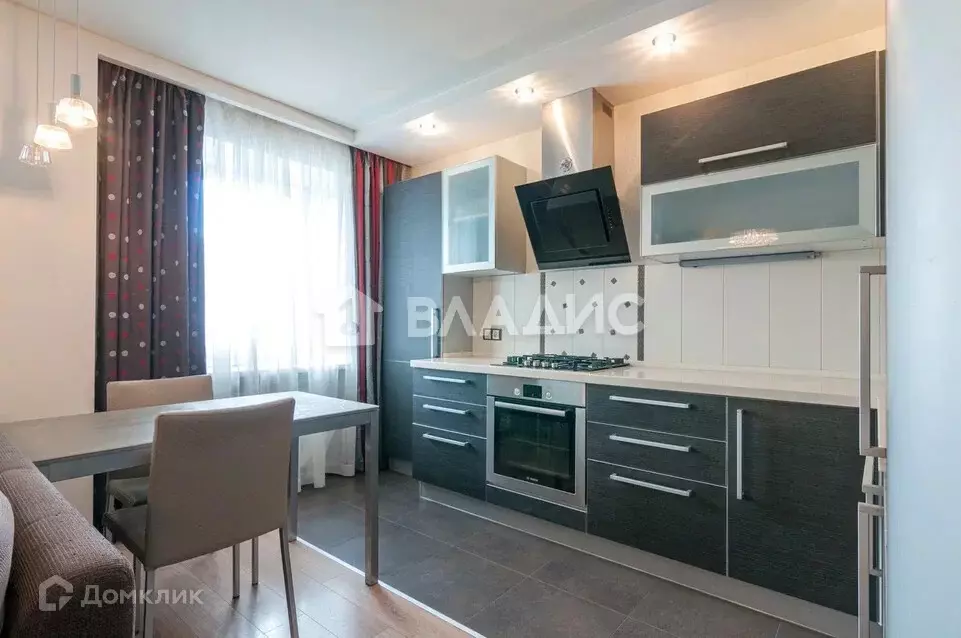 Продаётся 2-к квартира, 73 м - Фото 0