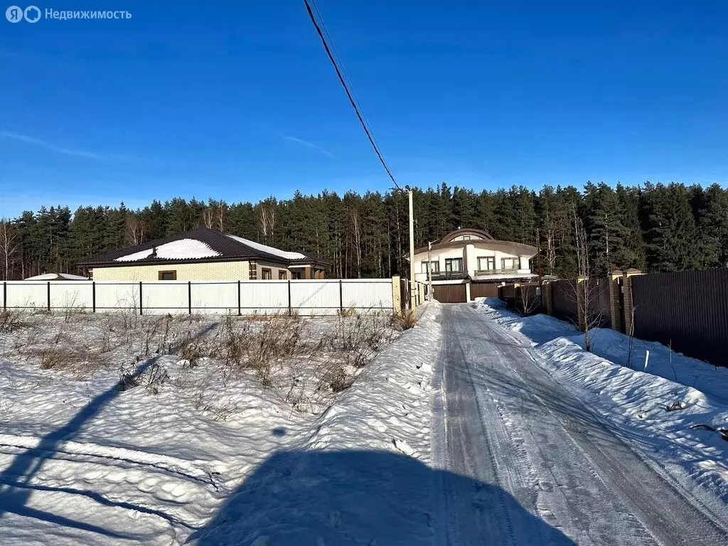 Участок в Московская область, городской округ Истра, деревня Петрово ... - Фото 1